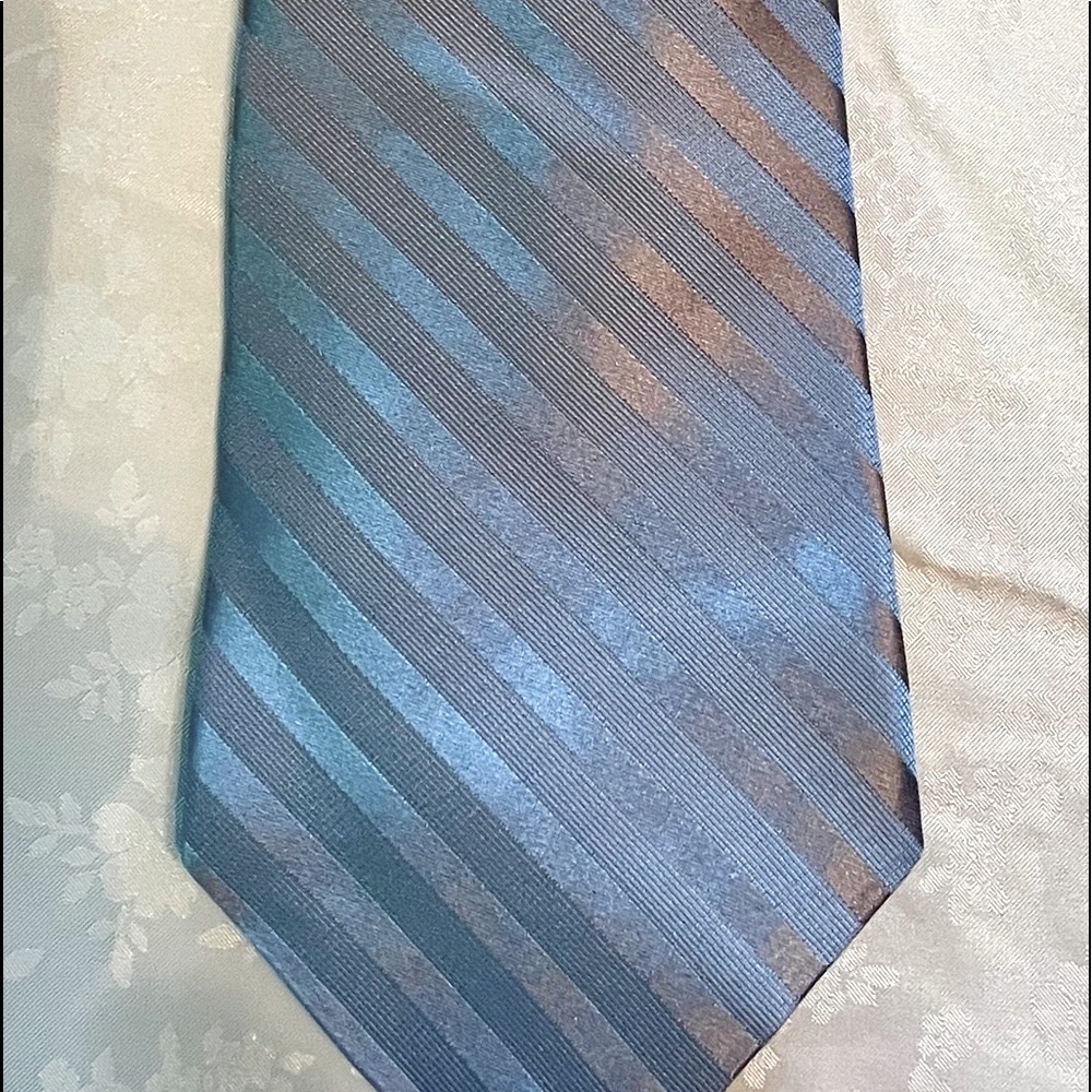 Murano 100% Pure  Sillk Men's Tie